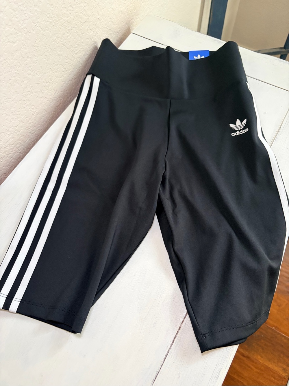 Adidas Black High-Waist Three-Stripe Bike Shorts Womens small NWT